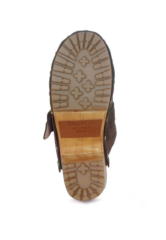 Prunus Buckled Women's Suede Round Toe Mule Clogs