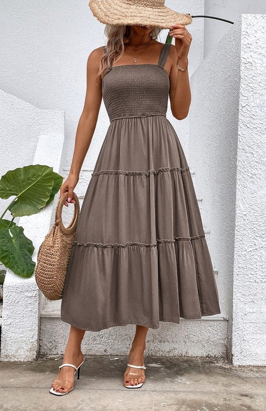Women's Smocked Midi Dress - An Effortless Elegance