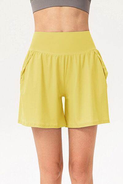 Pocketed Elastic Waist Active Shorts for Comfort and Style