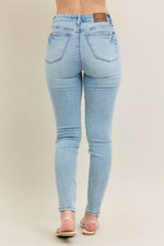 5f87b2d06ce04e4c8356c32048315bea-Max-Origin