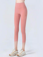 Wide Waistband Cropped Sports Leggings for Active Comfort