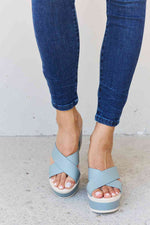 Weeboo Cherish The Moments Contrast Platform Mules in Misty Blue