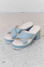Weeboo Cherish The Moments Contrast Platform Mules in Misty Blue