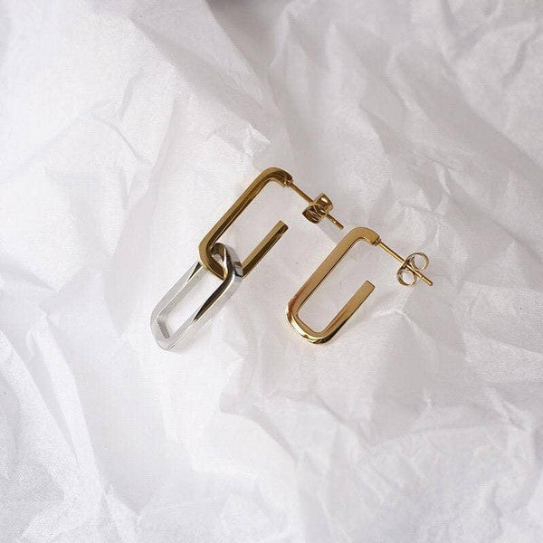 GOLD AND SILVER CHAIN EARRING