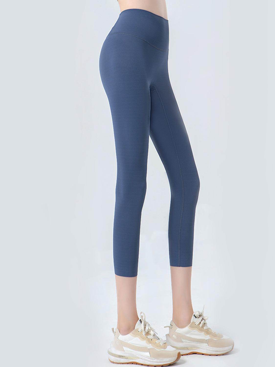 Wide Waistband Cropped Sports Leggings for Active Comfort