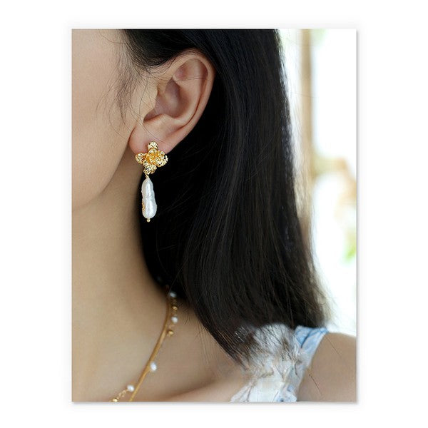 Baroque Pearl Retro Earrings
