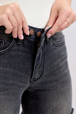 d1726dde3c434abdb0404e755068aa17-Max-Origin