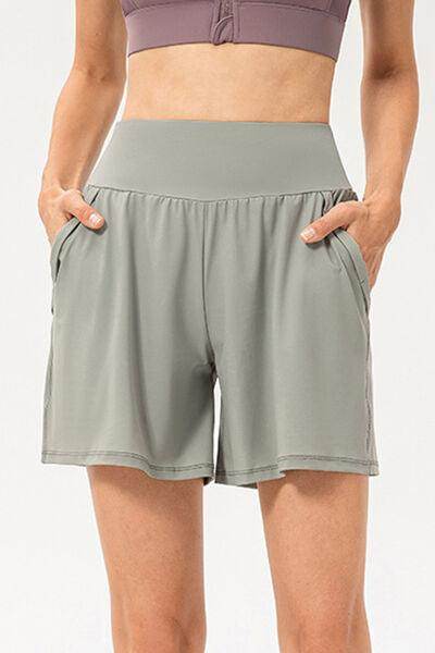 Pocketed Elastic Waist Active Shorts for Comfort and Style